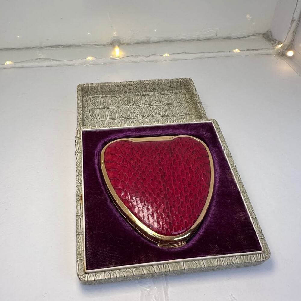 Vintage Heart-Shaped Red Snakeskin Compact with Box